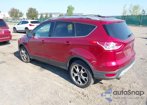 2013 Ford Escape Titanium z USA, uszkodzony, nr VIN 1FMCU9J96DUD62993